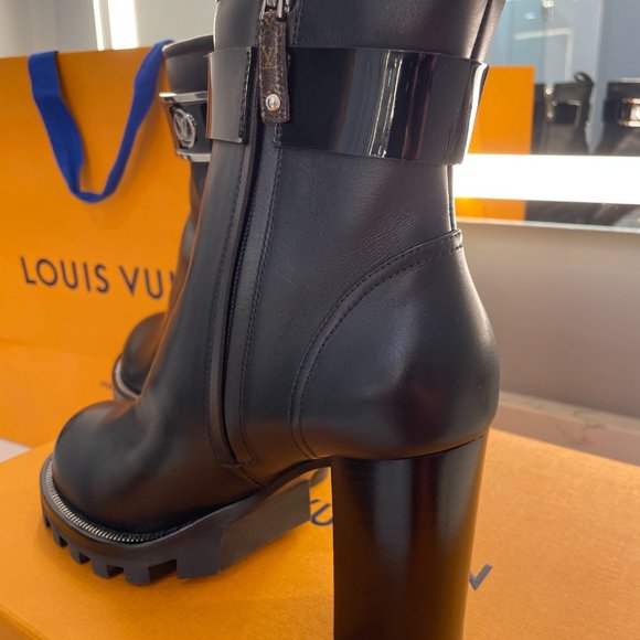 Louis Vuitton Star Trail Ankle Boot - Picture 10 of 10